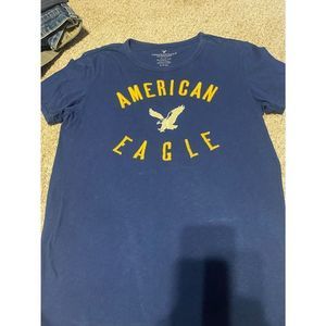 American Eagle blue T-shirt